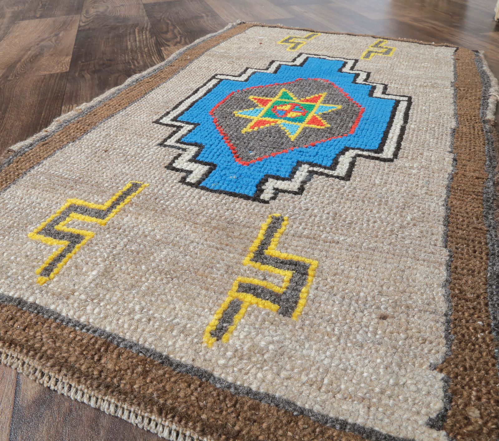 Turkish Oushak Rug, Door Mat Small Carpet, Handmade Wool Brown Ethnic Mini, Made In Anatolia photo Textiles