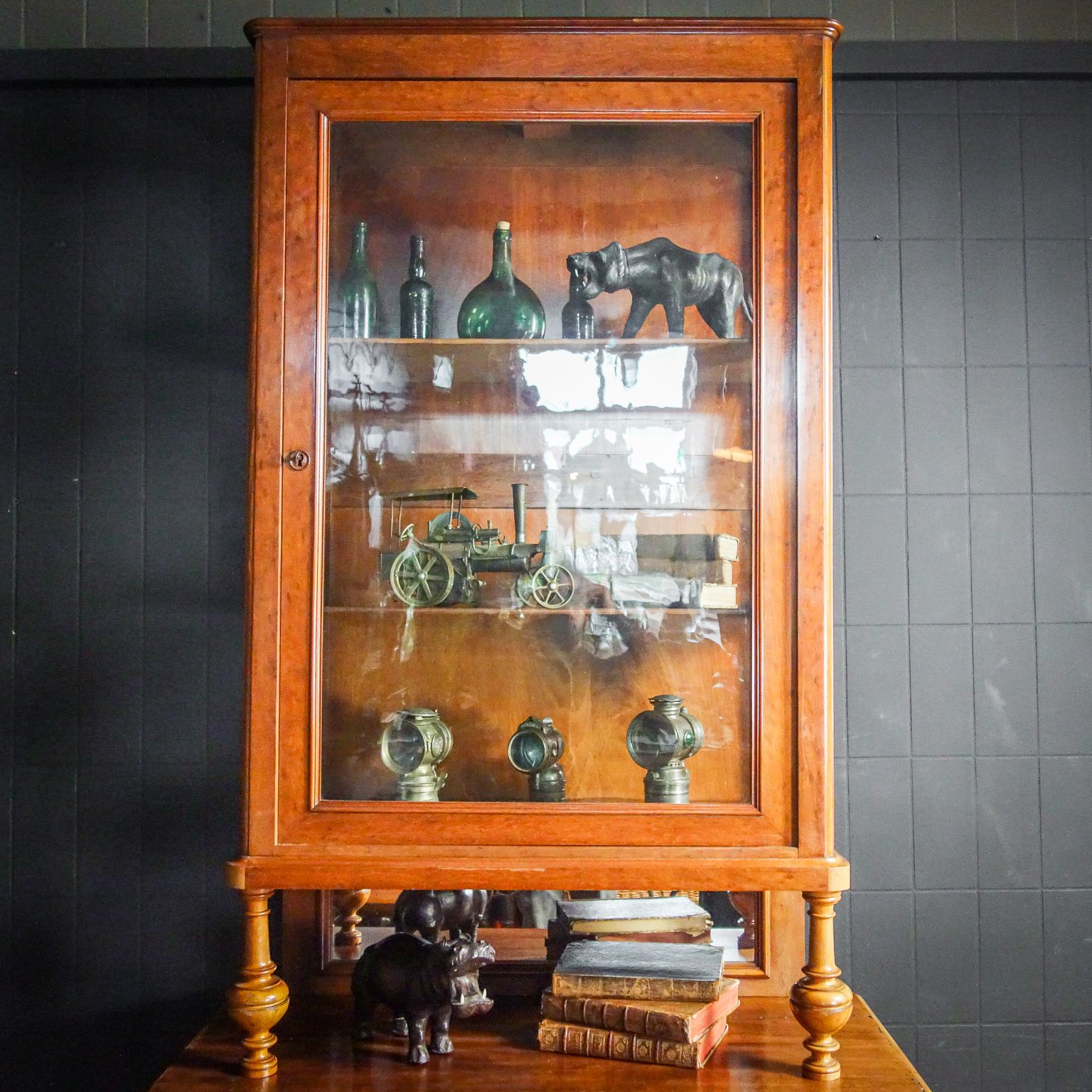 Hoge Tweedelige Engelse Kast | Jaren 1920 photo Meubels