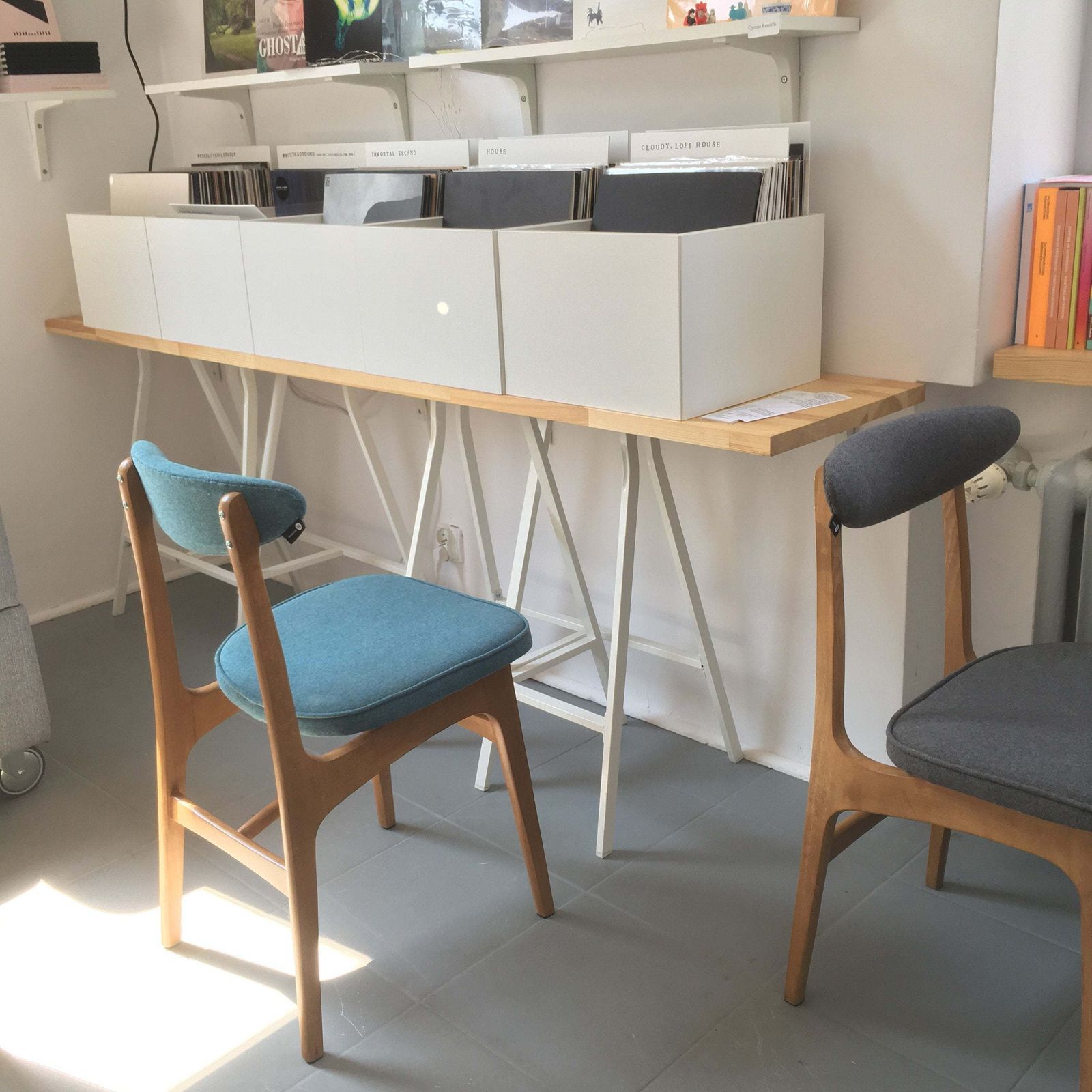 Polish Chair Type 200 190 From Mid Century, Designed In 1963 By R.T. Hałas photo vinterior