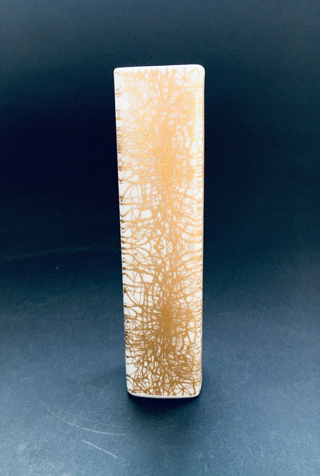 Kunstporseleinen Vaas Met Abstract Goudpatroon Van Heinrich & Co, Selb, Beieren, Duitsland, Jaren 1970 photo Woonaccessoires