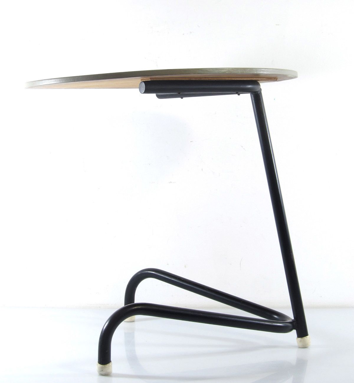 Pilastro Fifties Round Side Table photo Meubels