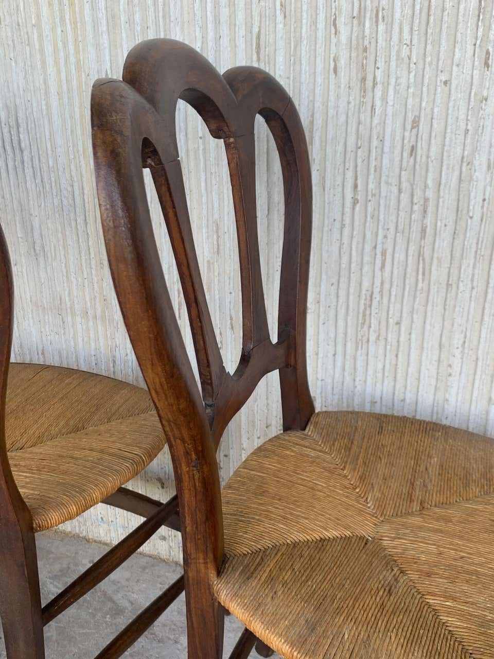 photo vintage 20th Set Of One Bench And Four Victorian Chairs, Wood And Rattan