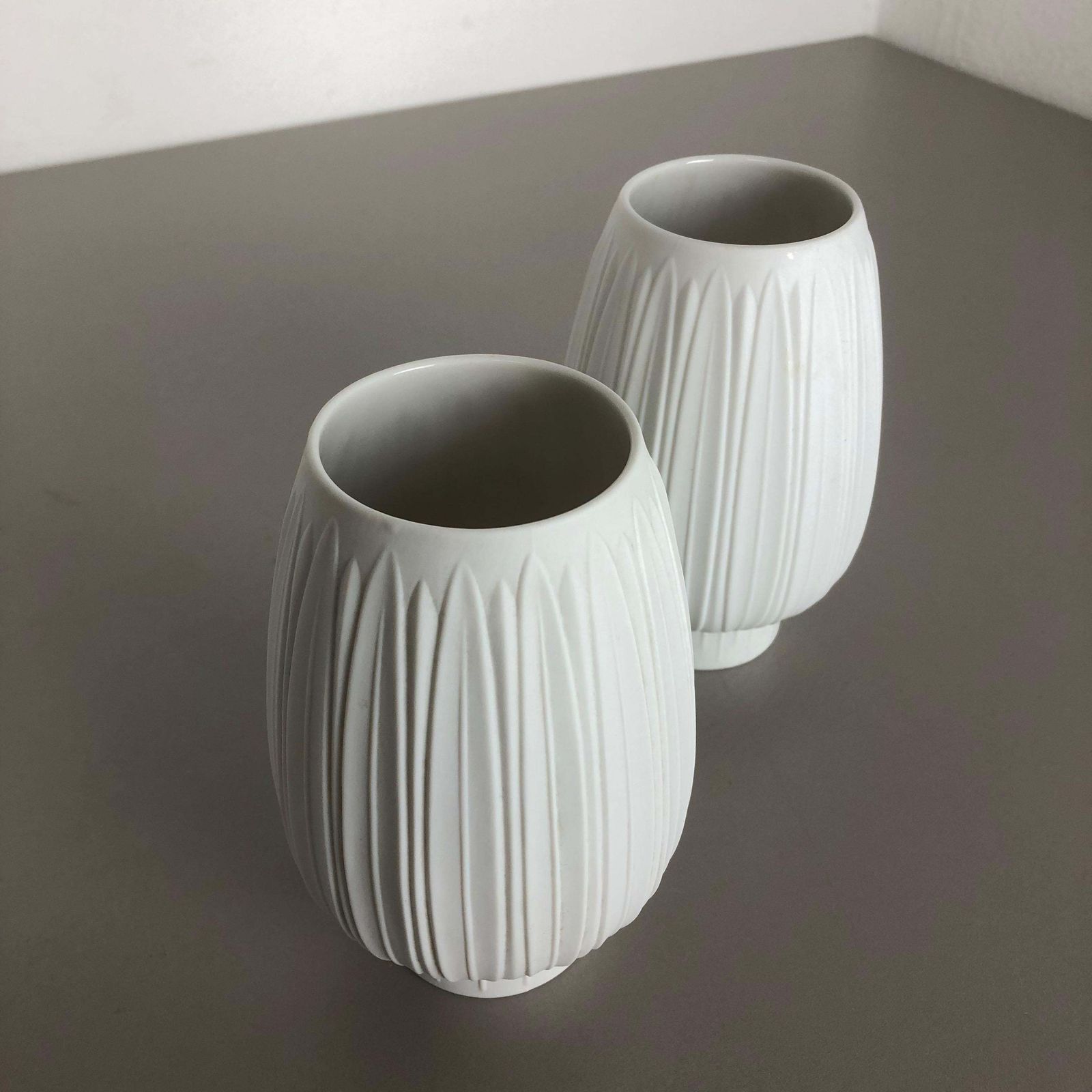 353.0 Set Of 2 Porcelain Op Art "Artichoke" Vase By Heinrich Selb, Germany, 1970s photo
