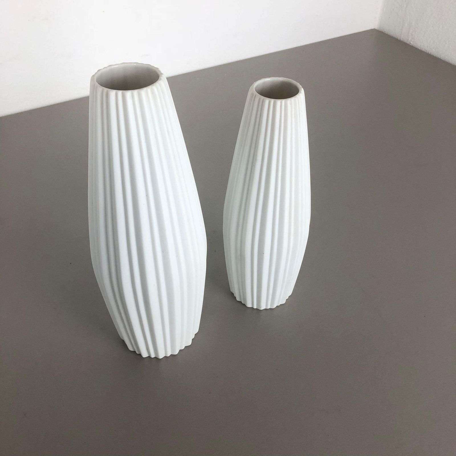 Set Of 2 Porcelain Op Art "Lines" Vase By Heinrich Selb, Germany, 1970s photo vinterior