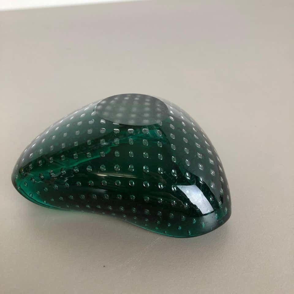 353.0 Murano Glass Bullicante "Green" Bowl Element Shell Ashtray Murano, Italy, 1970s photo