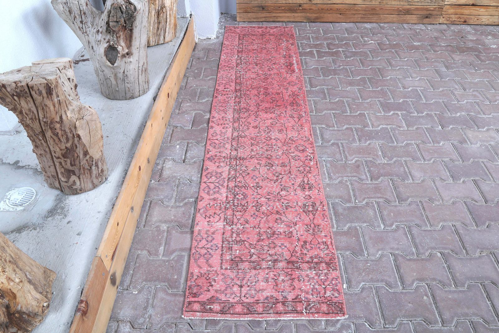 Turkish Rug. Vintage Rug, Anatolian Rug, Ottoman Rug, Oushak Rug, Small Size Rug, Oriental Rug,Area Rug, Runner Rug, Pastel Rug photo furniture