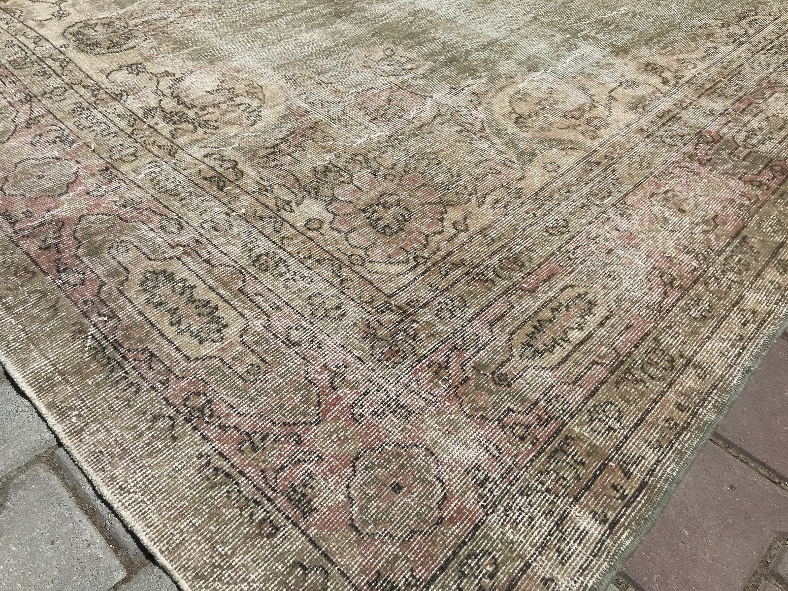 Turkish Rug,Oushak Rug,Vintage Rug,Design Rug,Home Living,Floor Rug,Wool Rug,Handwoven Rug,Handmade Rug,Vintage Turkish Rug photo furniture