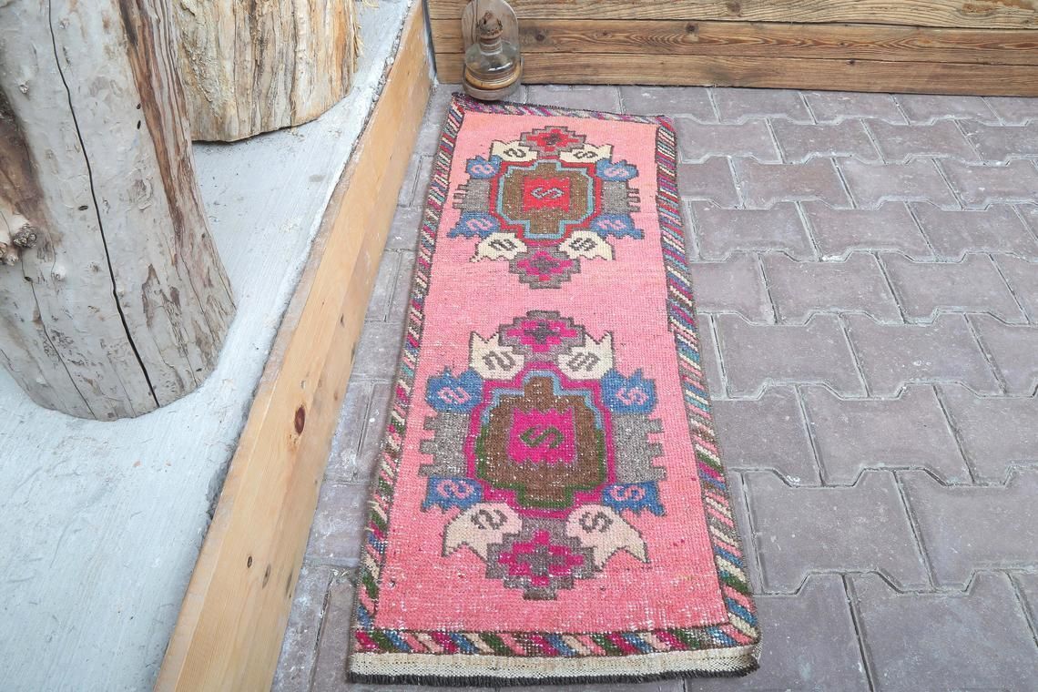 1'5x3.7 Feet, Small Turkish Rug, Small Vintage Rug, Small Entry Rug, Small Rug, Small Oriental Rug, Small Oushak Rug, Pink Door Mat