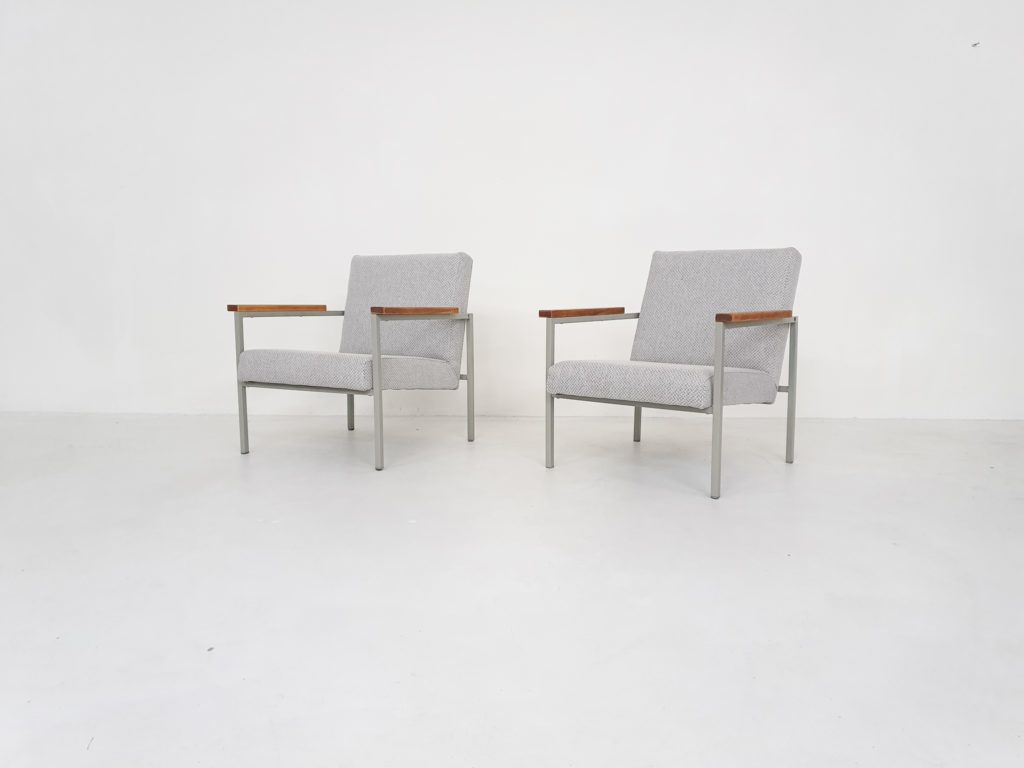 Set Of Two Mid Century Dutch Design Lounge Chairs By Hein Stolle For 'T Spectrum, Model Sz30, 1960s photo furniture