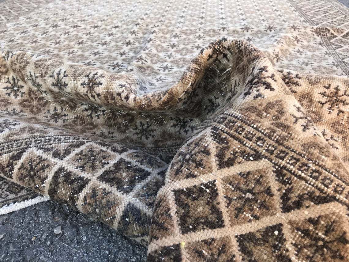 Turkish Bohemian Rug,Vintage Oushak Carpet,Area Wool Carpet,Decorative Handmade Anatolian Wool Carpet photo furniture