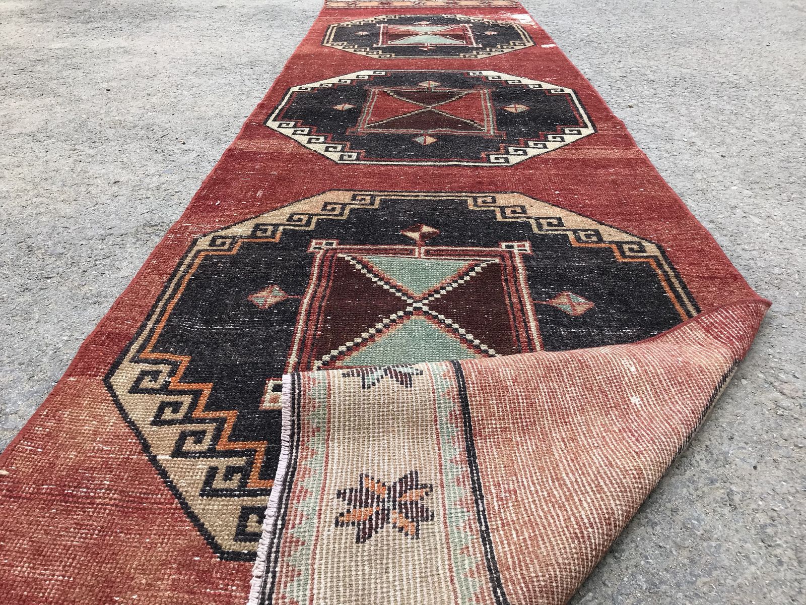 Turkish Runner Rug,Oushak Runner,Wool Rug,Home Decor,Anatolian Runner,Turkish Rug,Bohemian Rug,Vintage photo vintage