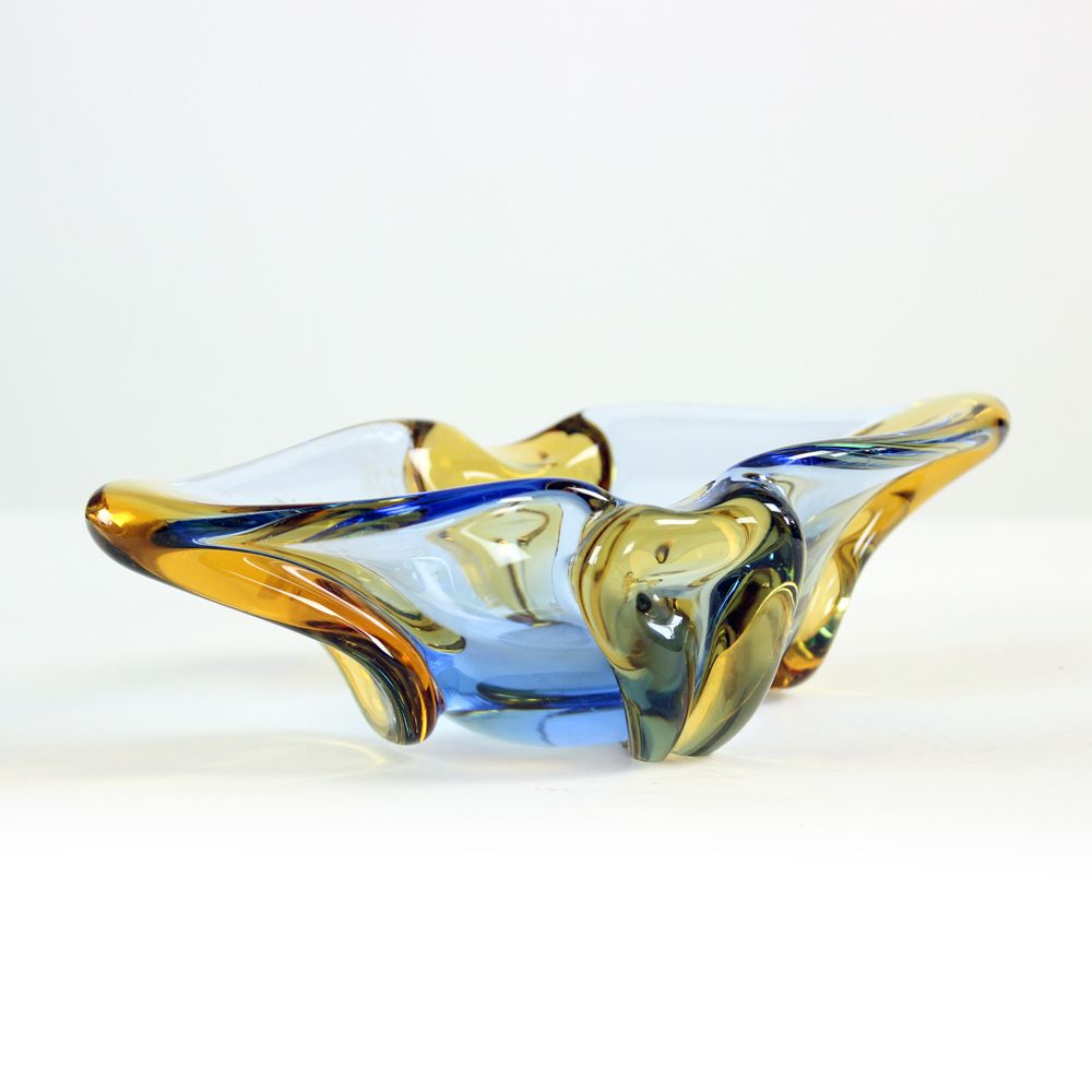 photo furniture Vintage Art Glass Bowl By Frantisek Zemek, Skrdlovice, Czechoslovakia 1960s