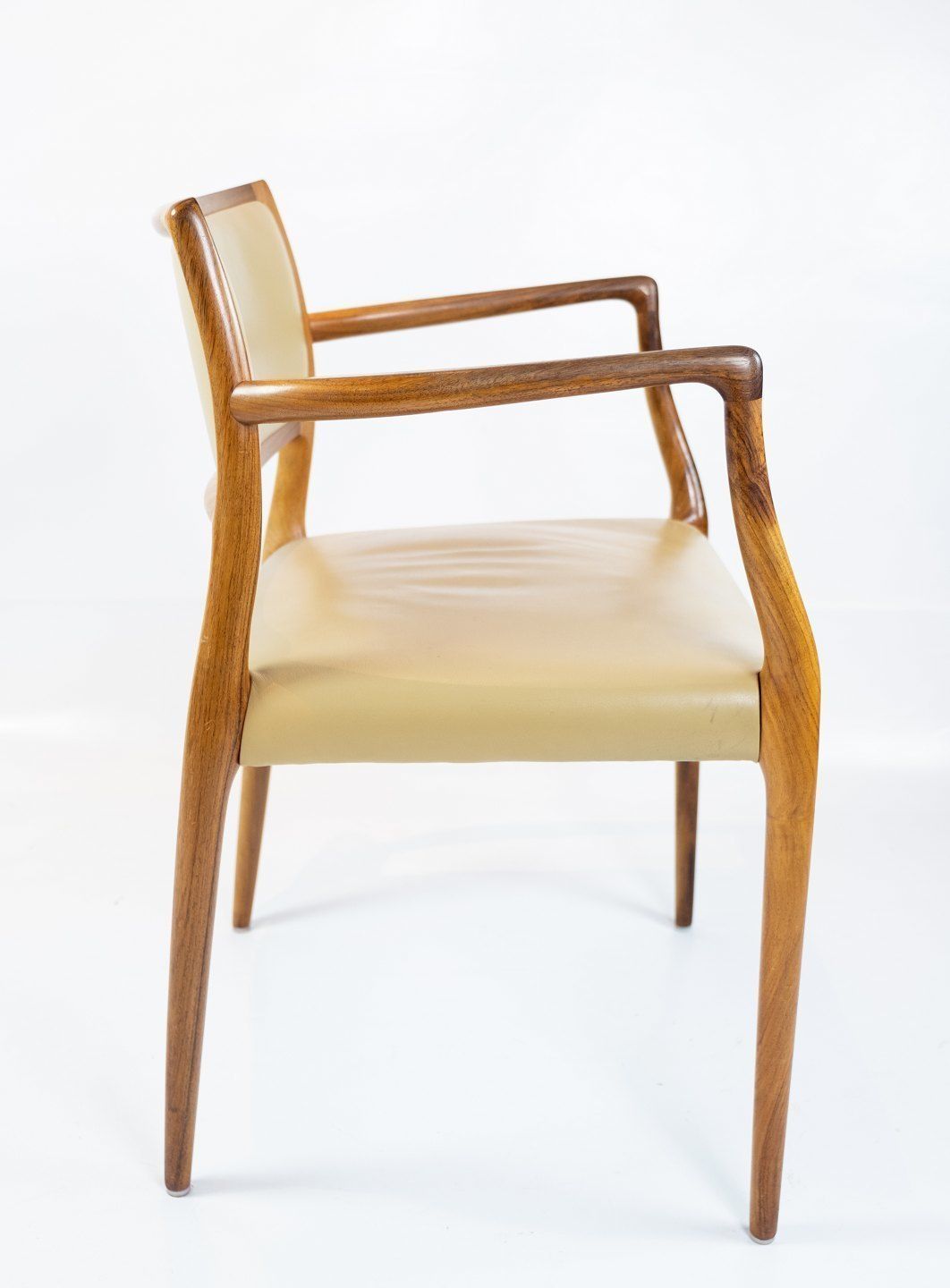 A Pair Of Armchairs, Model 65 Made In Rosewood  And Bright Leather By Niels O. Møller And J.L. Moller   1968 photo vintage