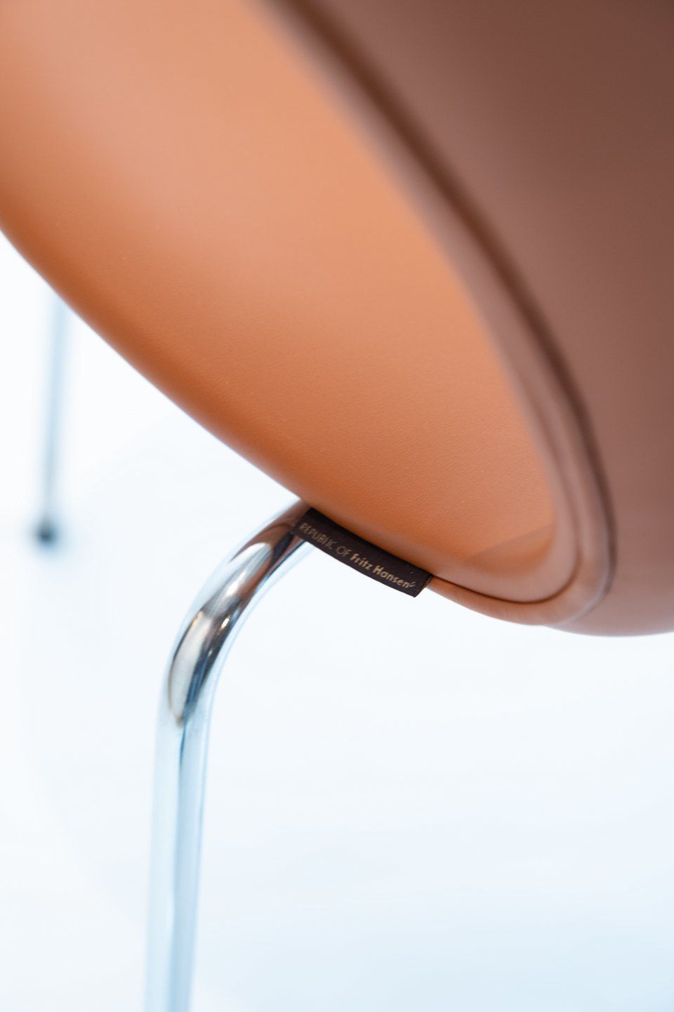 A Set Of 6 Seven Chairs, Model 3107, Designed By Arne Jacobsen And Manufactured By Fritz Hansen. photo buy