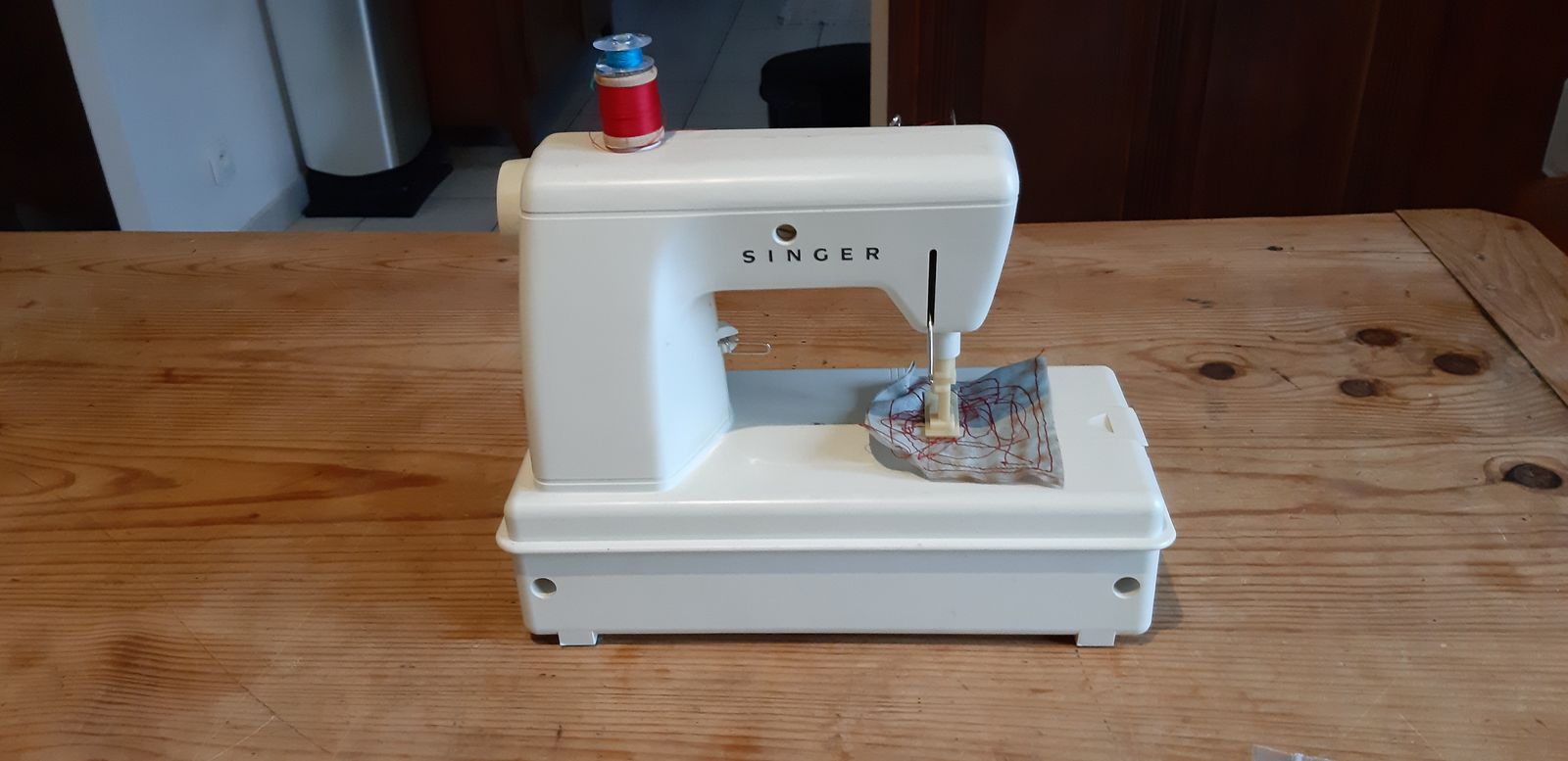 Old Sewing Machine Toy Singer 67 B13 photo 138.88