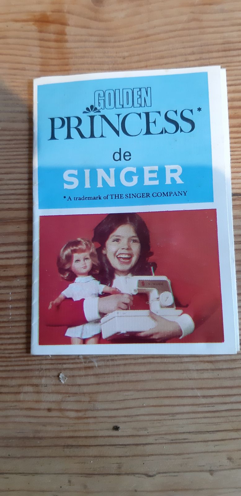 Home Decor Old Sewing Machine Toy Singer 67 B13 photo