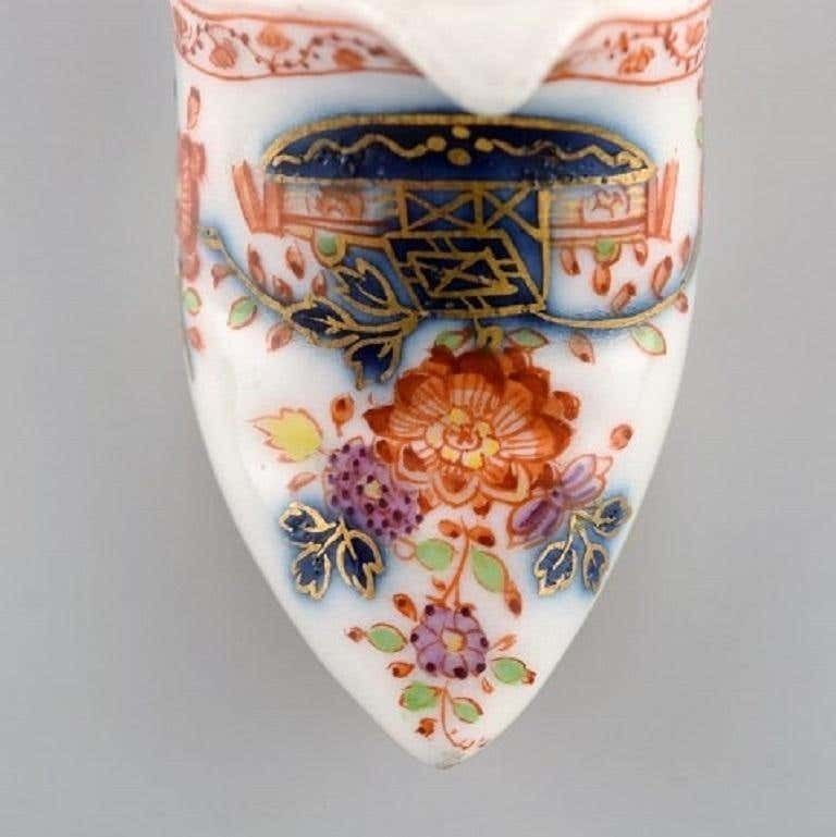 Antique Meissen Slipper In Hand Painted Porcelain With Floral Motifs photo 447.0