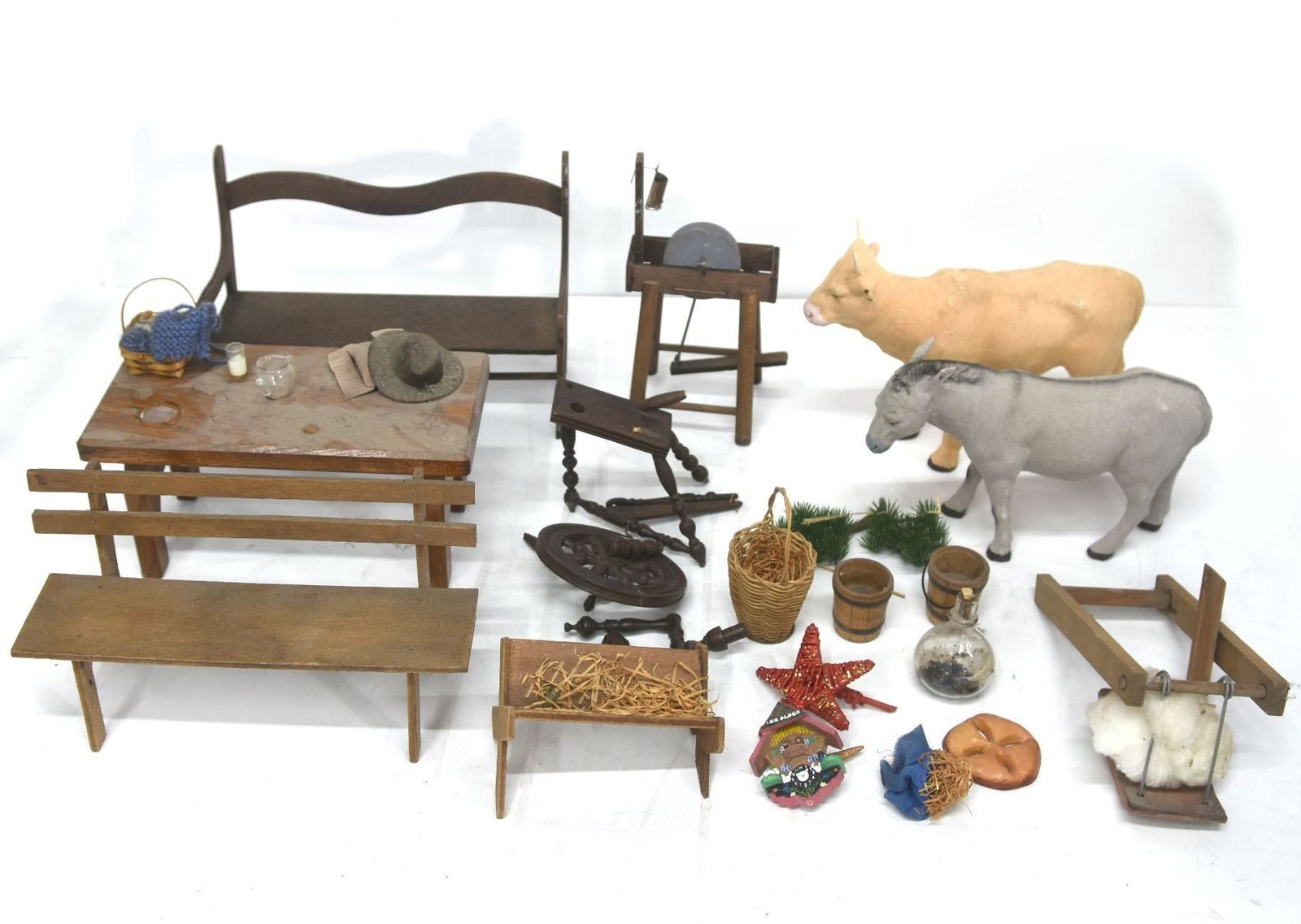 Lot Of Santons By Simone Jouglas With Furniture And Accessories photo for sale