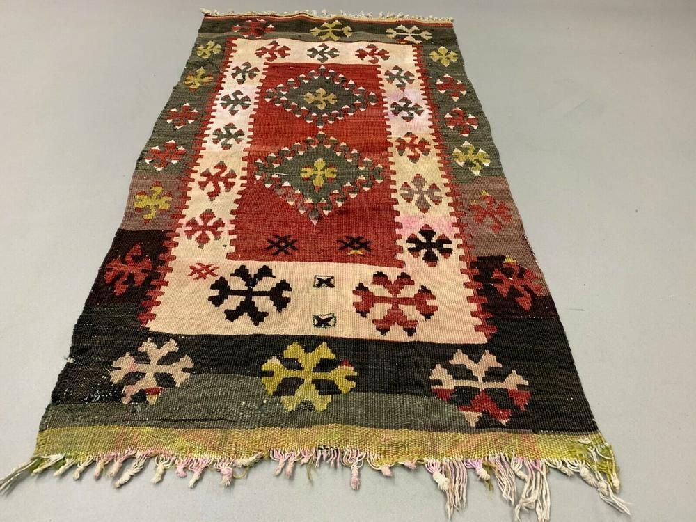 Vintage Turkish Mini Kilim 105x58 Cm Shabby Wool Small Kelim Rug Black Red Beige photo for sale