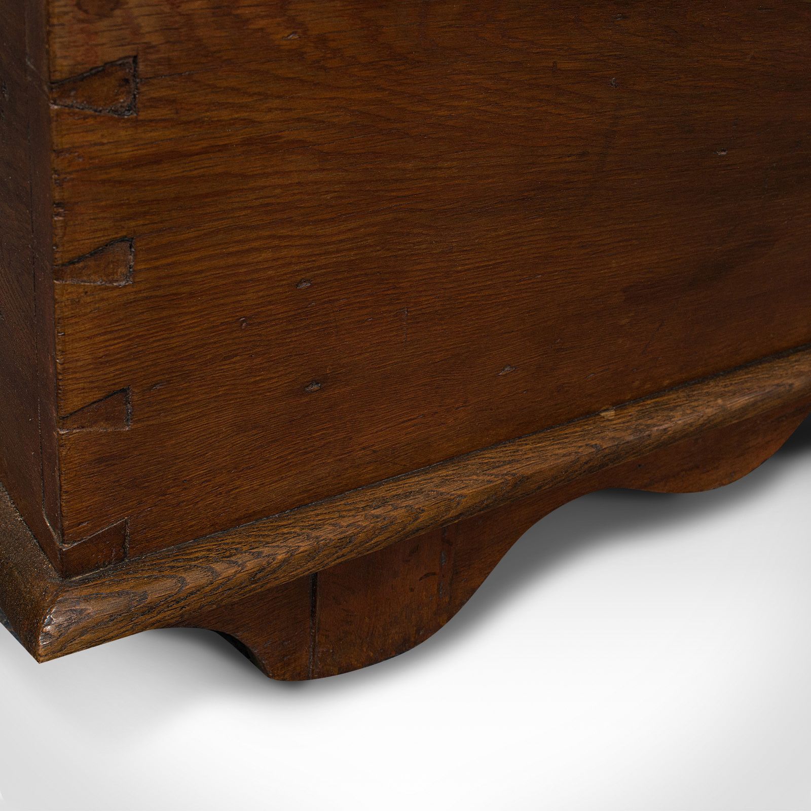 photo furniture Large Antique Shipping Chest, English, Oak, Carriage Trunk, Georgian, Circa 1800