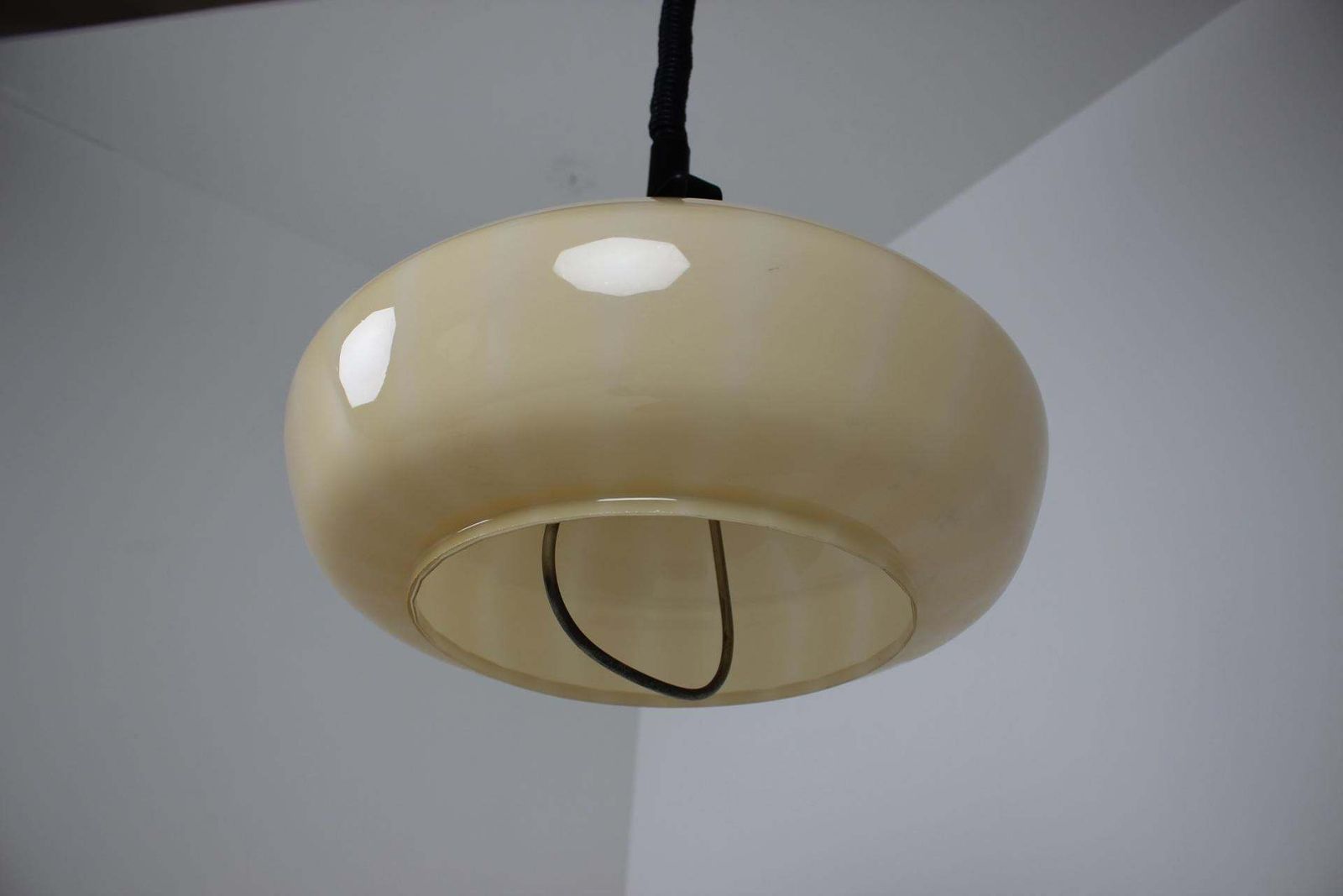 Mid Century Glass Pendant, 1970s photo furniture