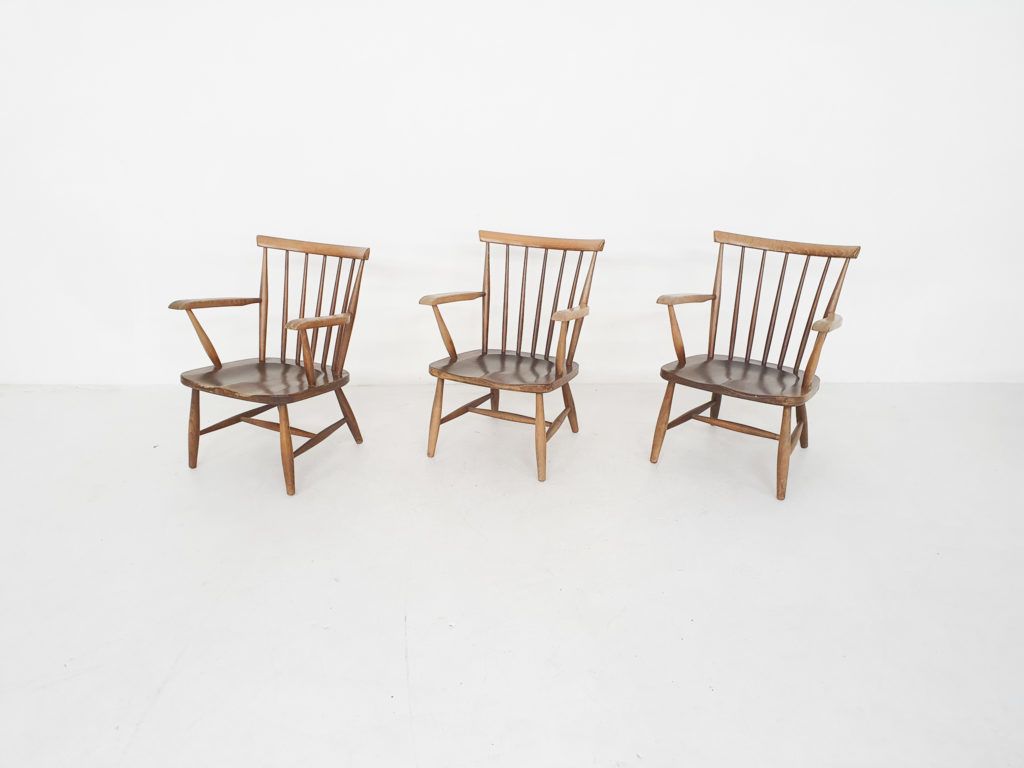Scandinavisch Moderne Fauteuils Met Spijlenrugleuning, Ca. Jaren 1960 photo furniture