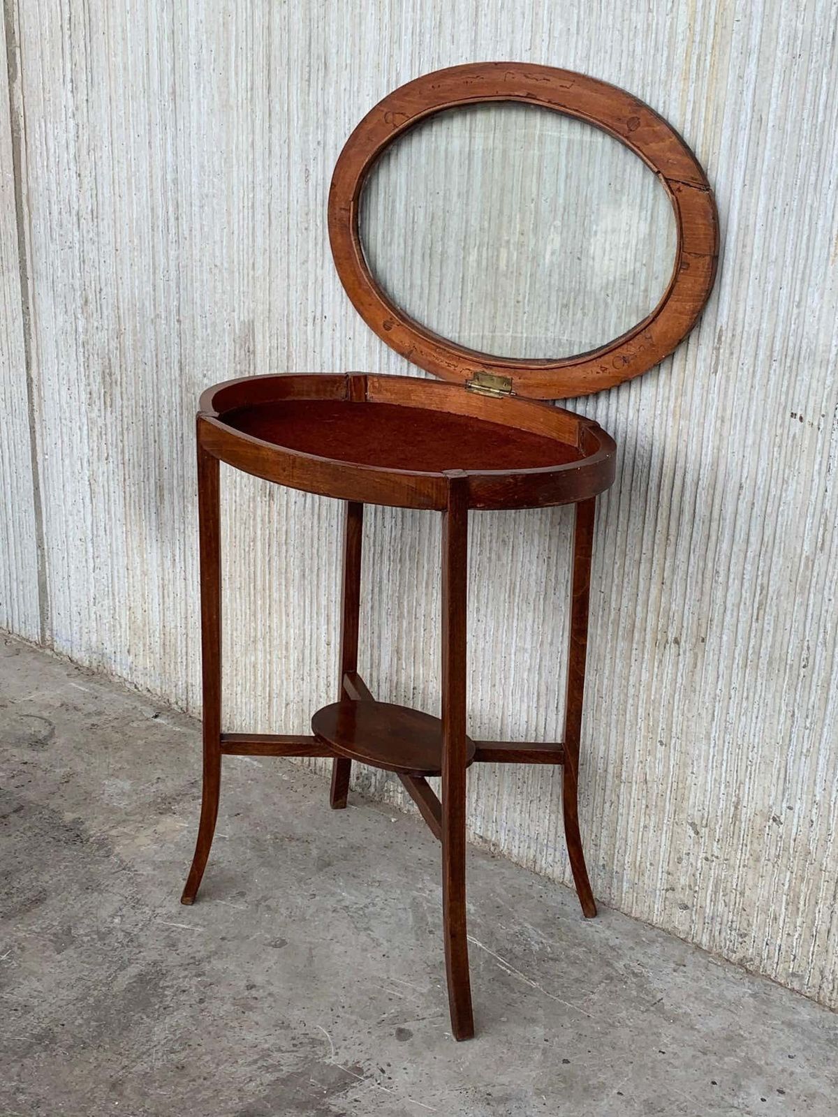 Vitrine de table Louis XVI d'époque, à couvercle relevable en bois de satiné, vers 1900 photo buy