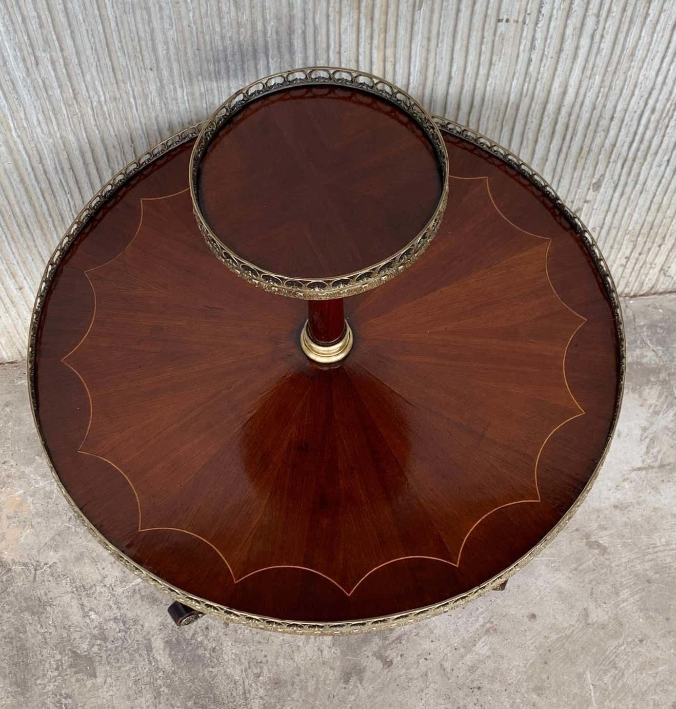 Table bouillotte ronde de style Louis XVI à deux niveaux en acajou, dans le style de Jansen photo 1855.0