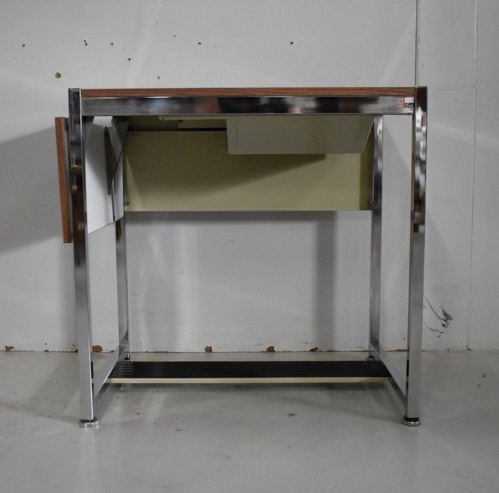 photo furniture Small Office With Shutter, In Chromed Metal And Formica   1970s