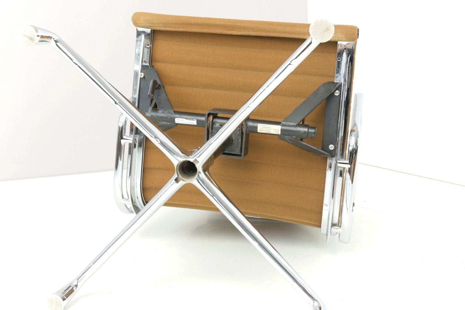 Alu Group Conference Chair By Charles & Ray Eames For Vitra, 1958 photo 2506.0