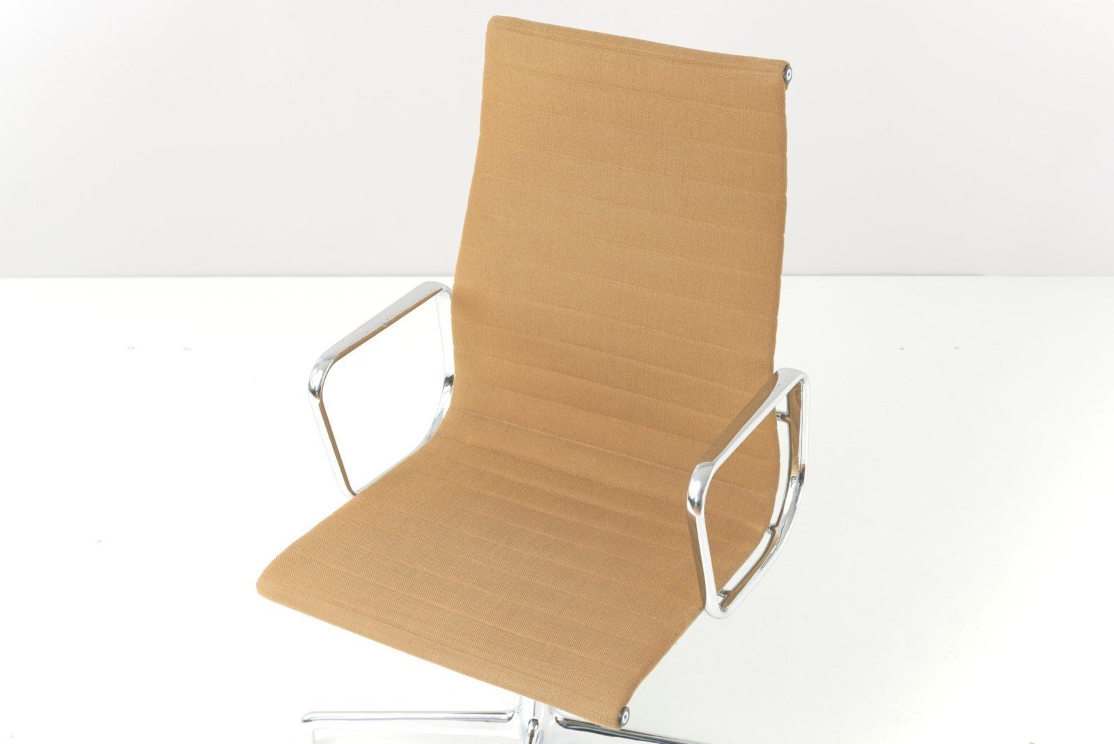 Alu Group Conference Chair By Charles & Ray Eames For Vitra, 1958 photo vintage