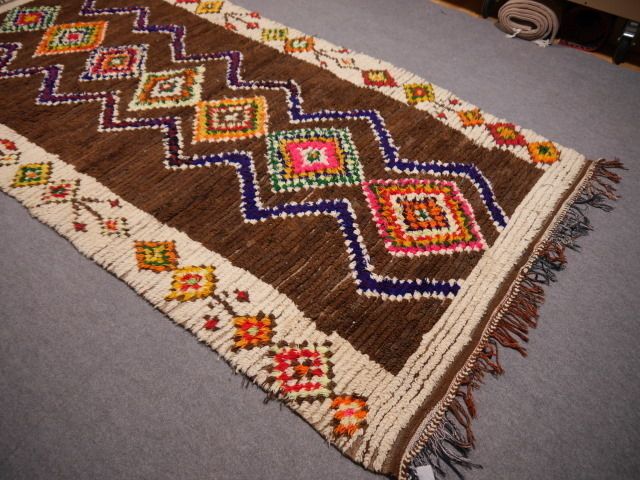 photo for sale Moroccan Vintage Berber Rug