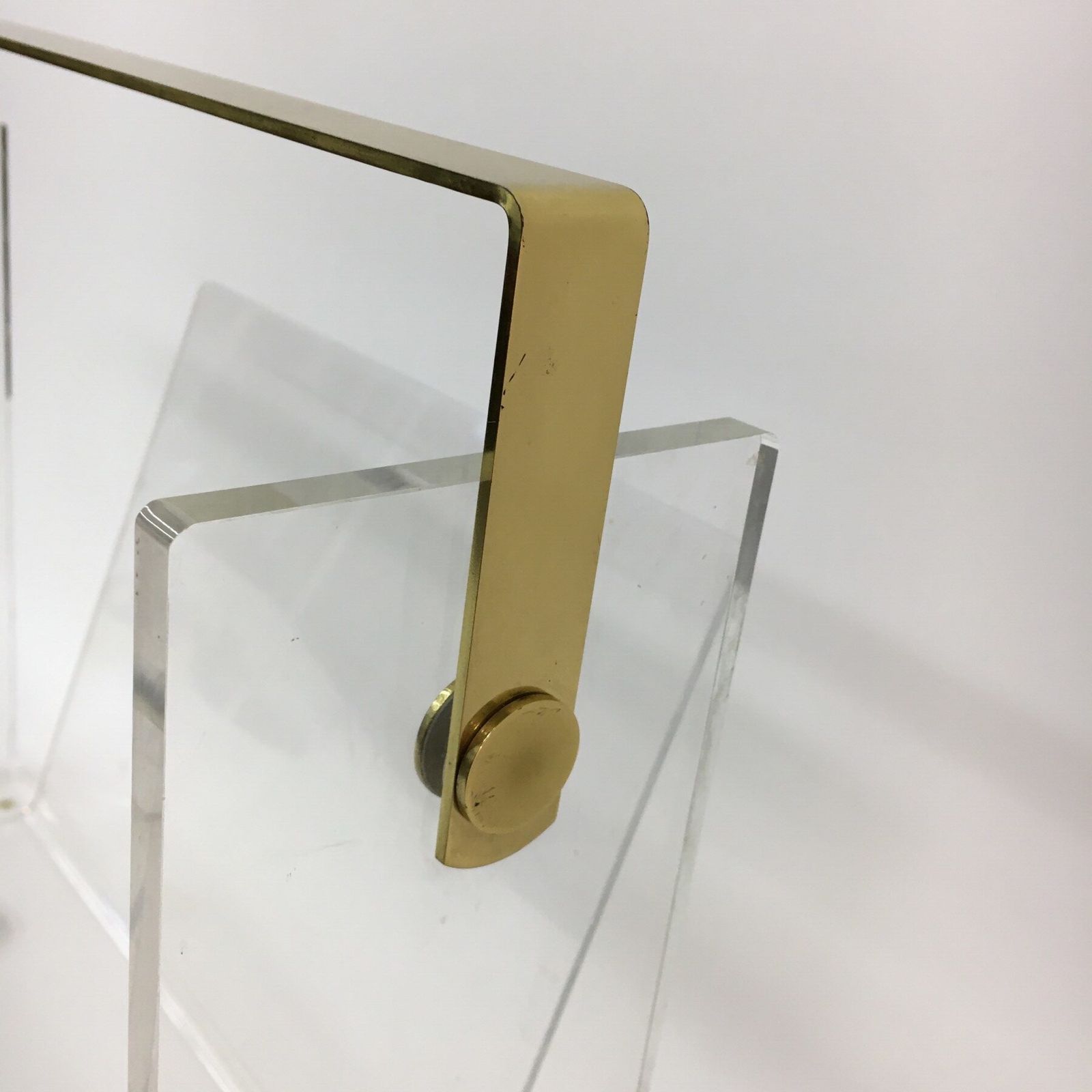 Mid Century David Lange Tijdschriftenrek Lucite Jaren 1970 photo Woonaccessoires