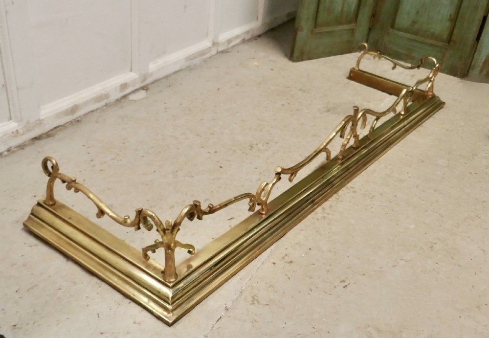 Very Pretty Victorian Art Nouveau Brass Fender photo 540.0