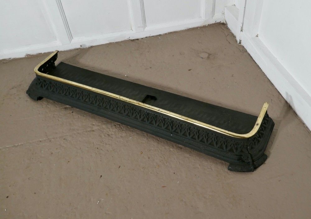 Arts And Crafts Victorian Heavy Brass And Iron Fender photo 420.0
