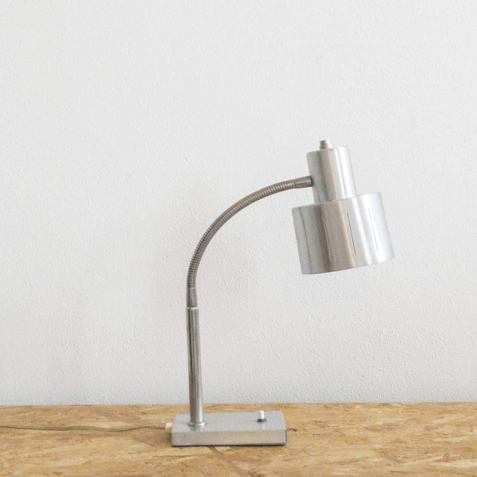 Retro Scandinavian Vitrika Desk Lamp