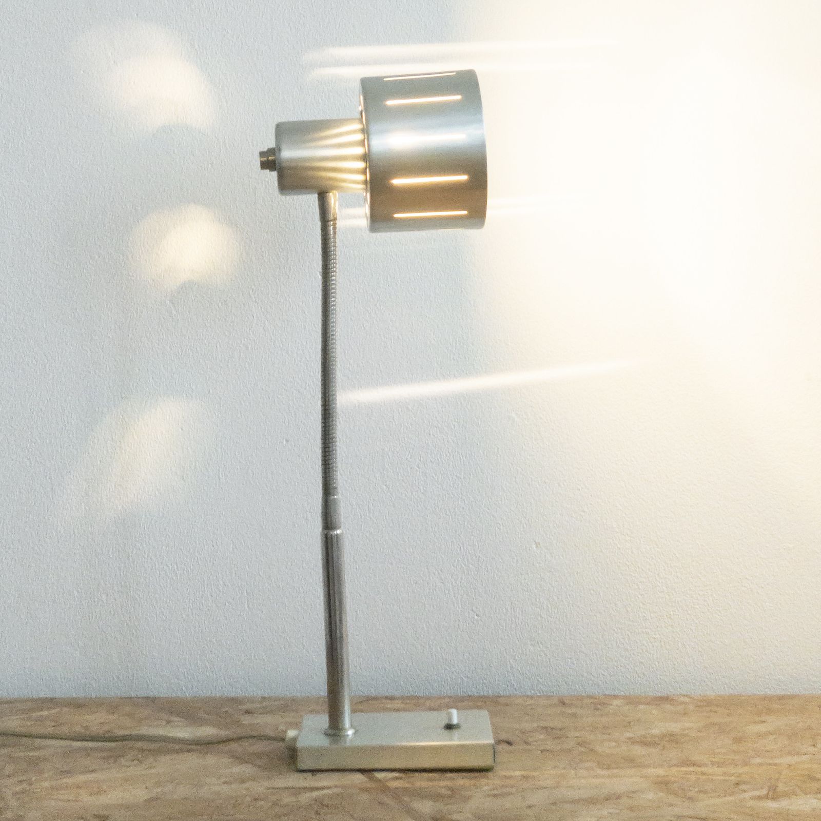 Retro Scandinavian Vitrika Desk Lamp photo vinterior