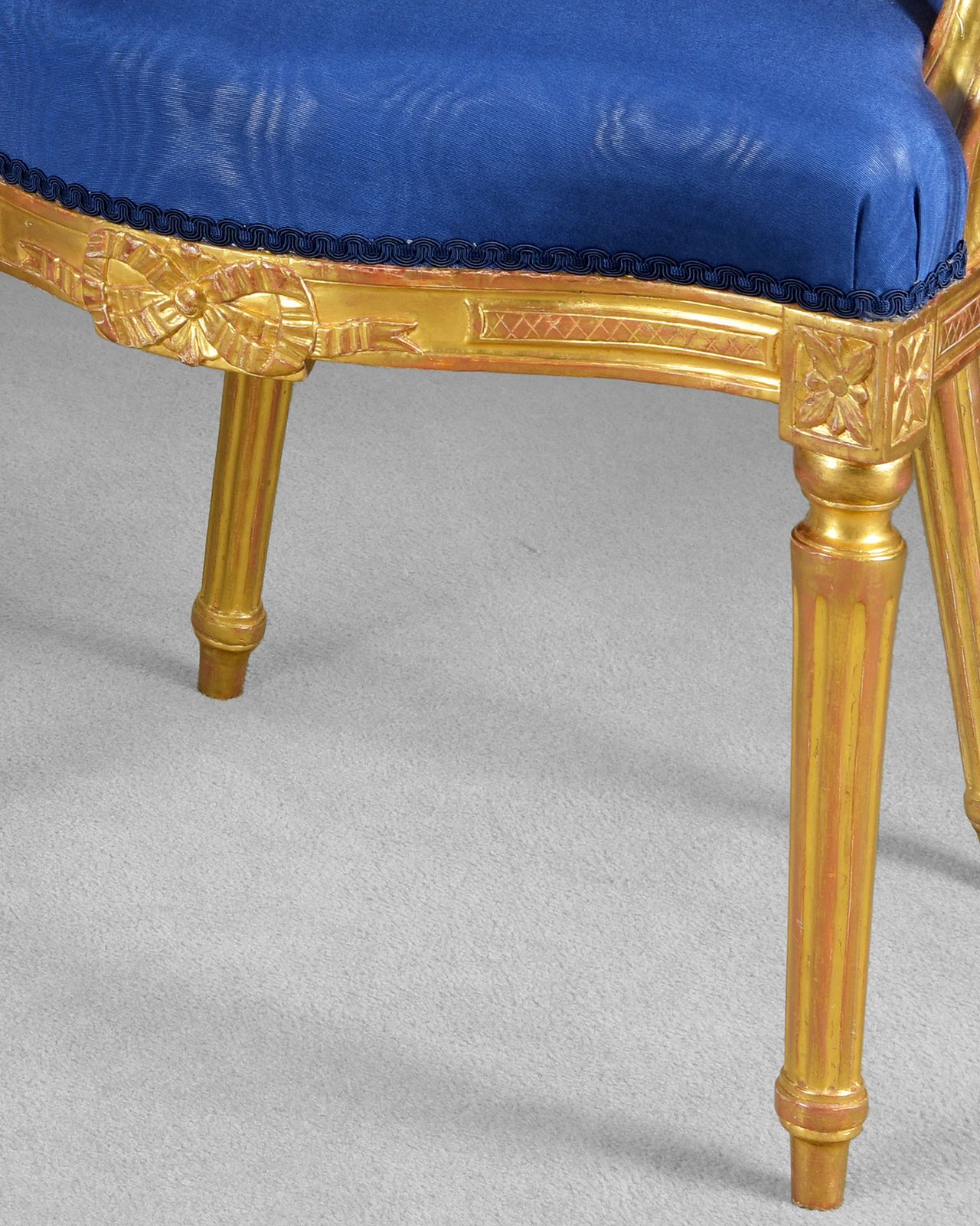 photo furniture Pair Of George III Carved Giltwood Salon Armchairs