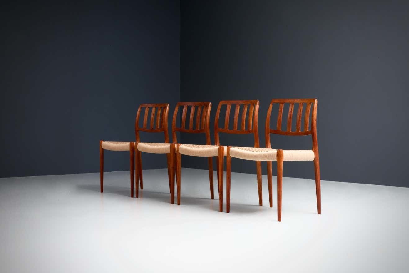 Set Van 4 Opnieuw Beklede Eetkamerstoelen Van Niels Otto Møller photo furniture