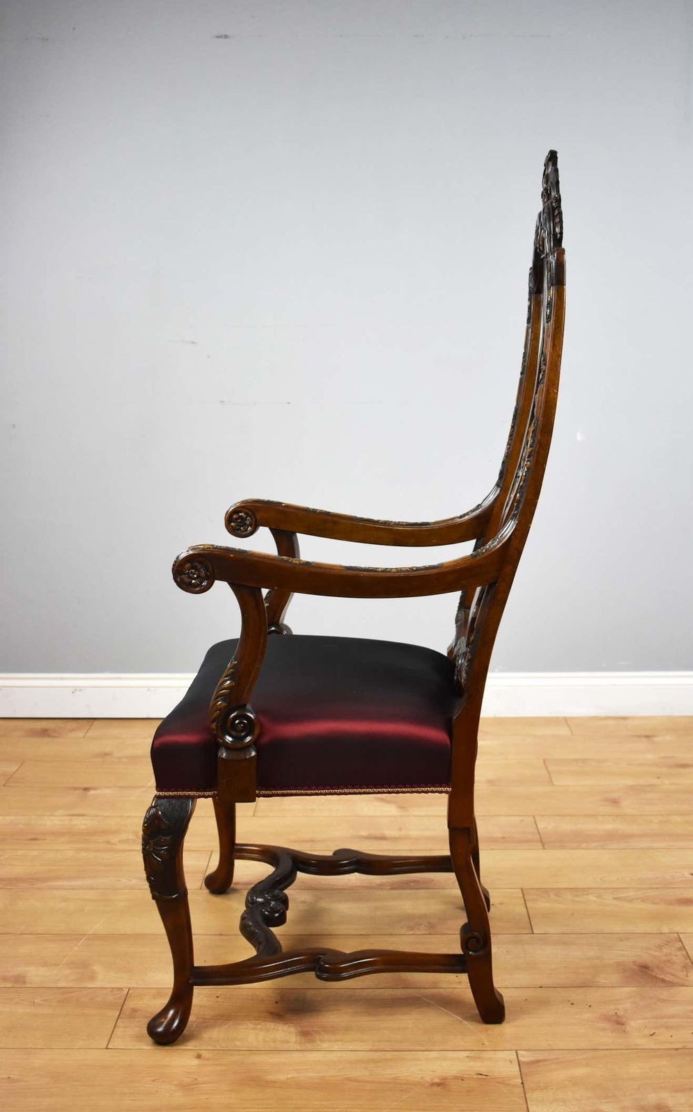 Set Of 14 20th Century English Antique Queen Anne Style Dining Chairs photo buy