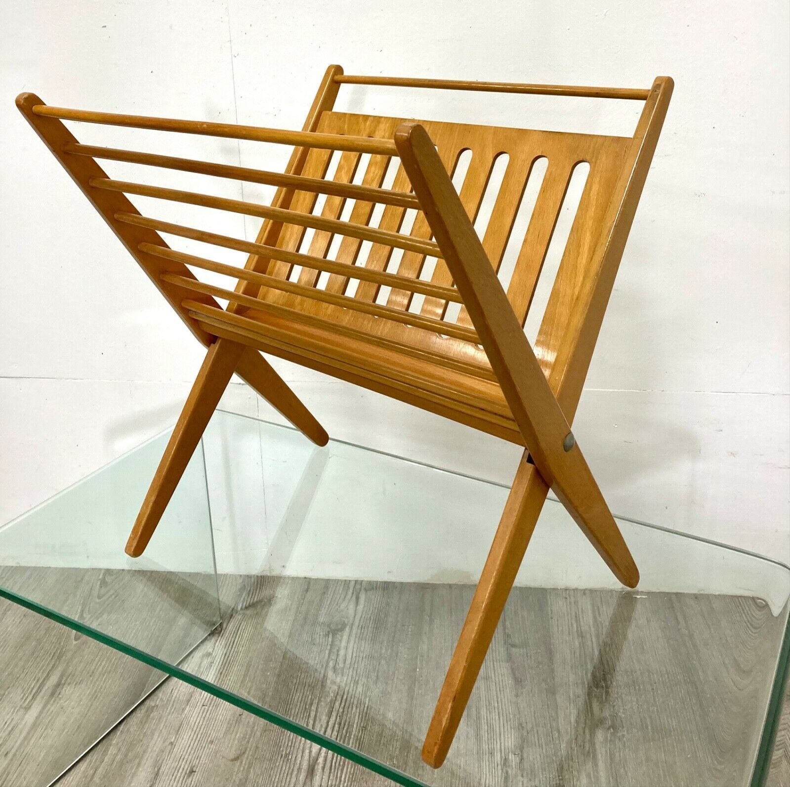 News Paper Magazine Rack In Birch Wood By Cees Braakman For Ums Pastoe 1960s