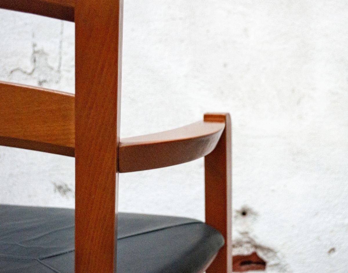 Marocca Model Chairs In Beech And Leather By Vico Magistretti For De Padova, Italy, 1987, Set Of 2 photo buy