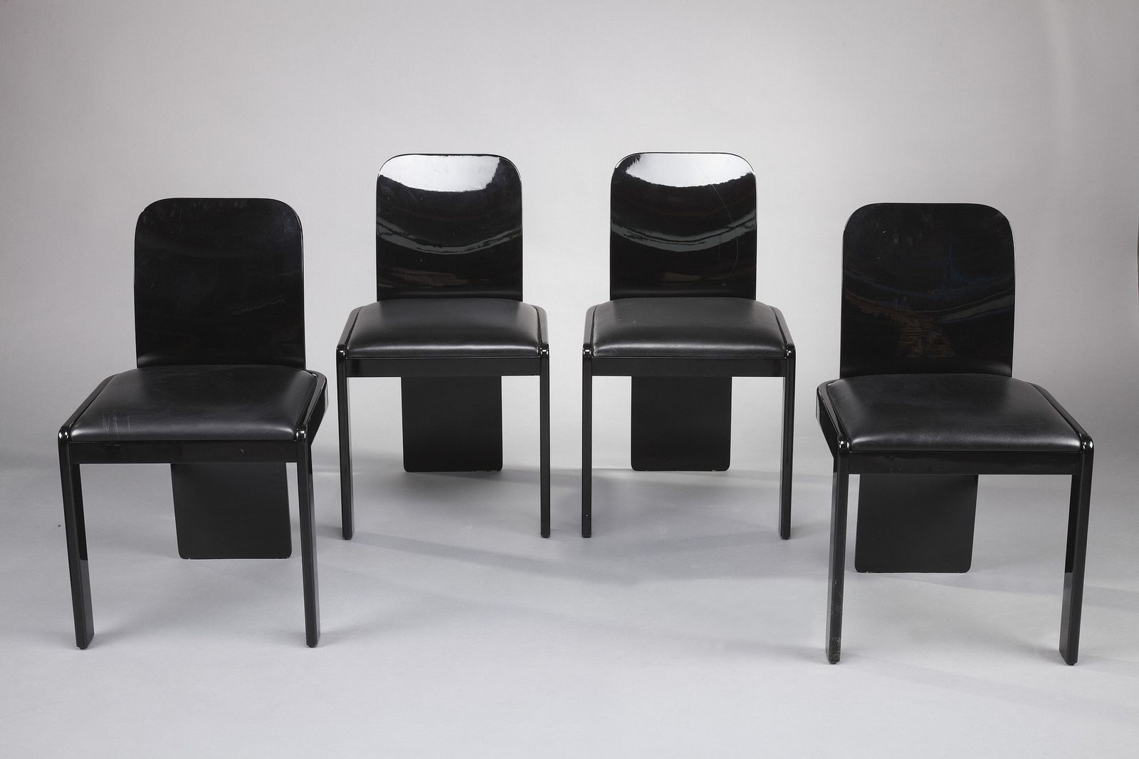 Table de jeu et chaises italiennes par Pierluigi Molinari pour Pozzi, 1970 photo buy