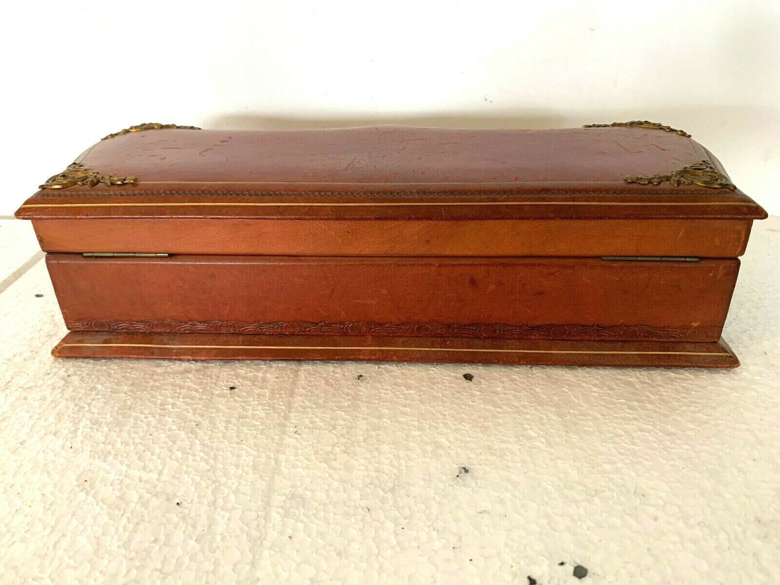 Jewelry Box In Leather And Brass Ornamentation, 20th Century photo buy