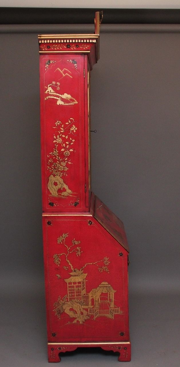photo vintage Early 20th Century Chinoiserie Bureau Bookcase