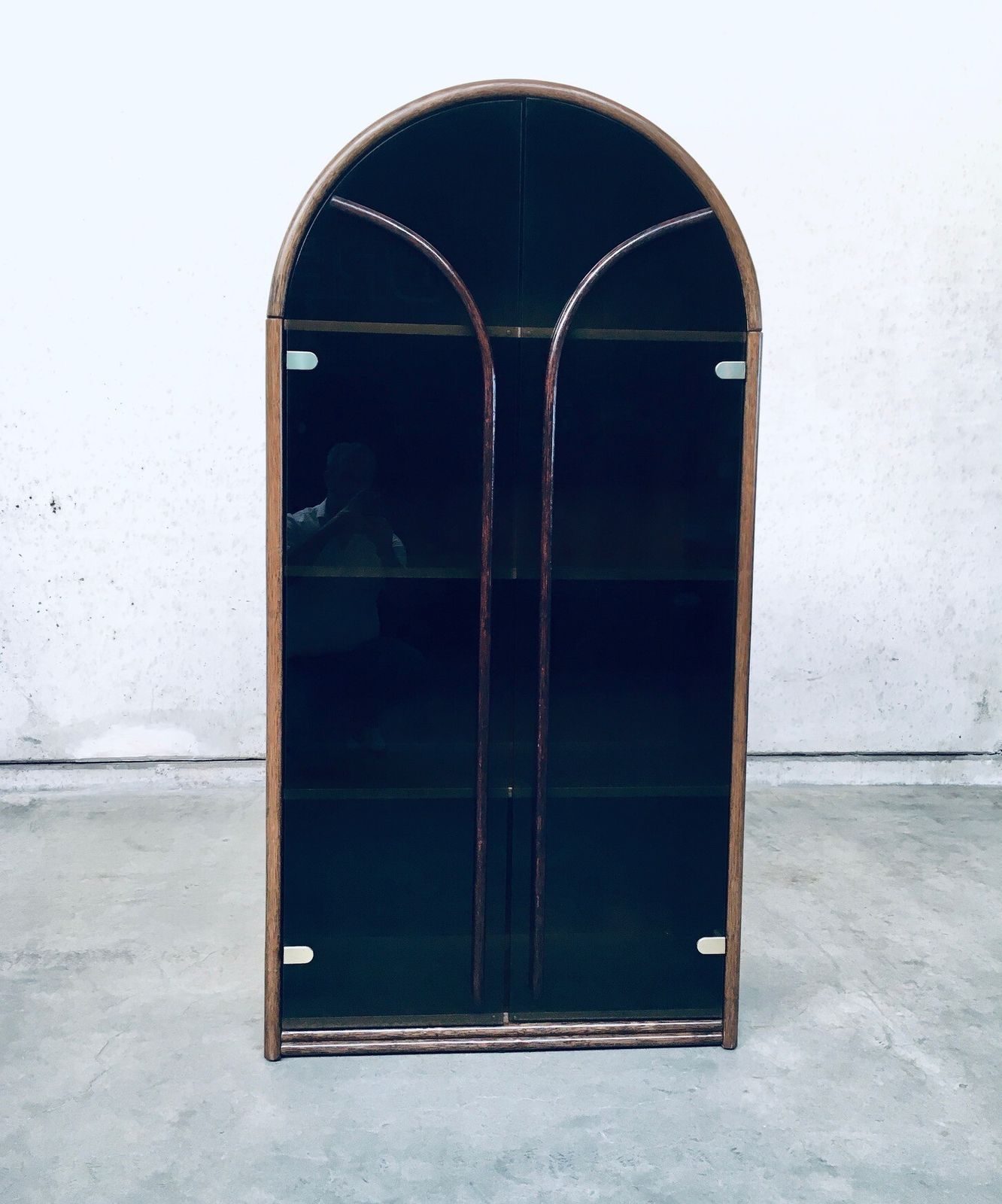 Vintage Design Hoge Vitrinekast Van Rotan En Bamboe, Jaren 1970 photo for sale