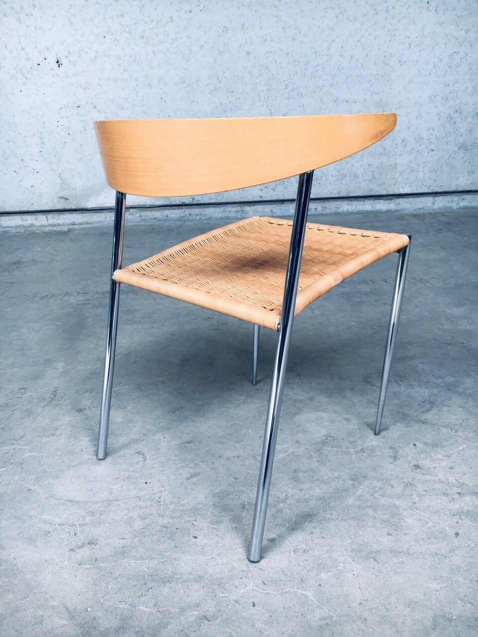 photo vinterior Postmodern Design Stoel Van Pierantonio Bonacina, Italië Jaren 1990