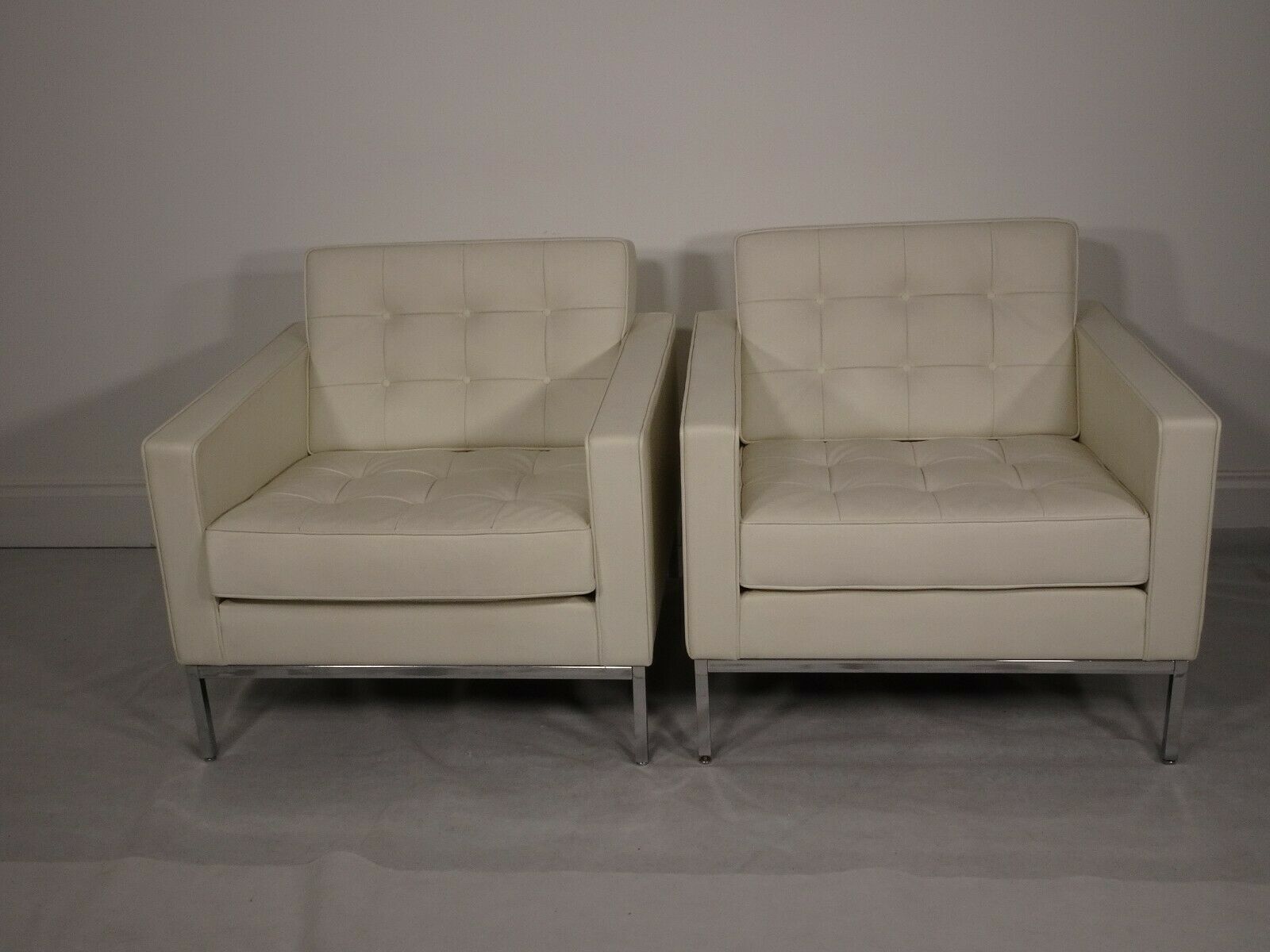 Stunning Pair Of Genuine Florence Knoll 1954 Lounge Chair In Luxurious Leather photo furniture