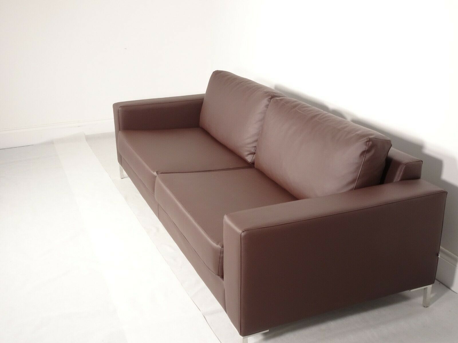 Rare Immaculate Jonas Ihreborn Filip Sofa In Soft Brown Leather photo for sale