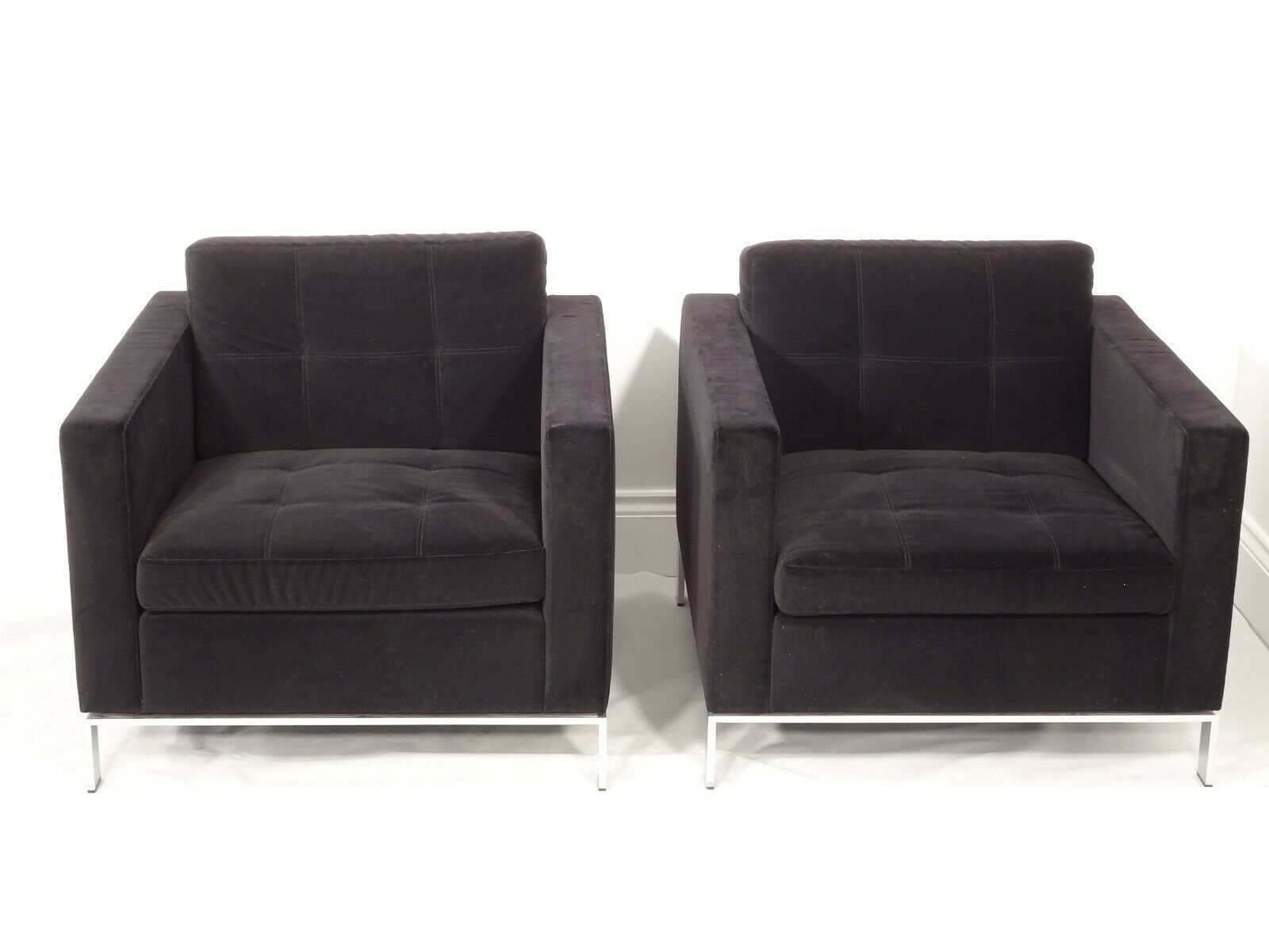 Immaculate Pair Of Walter Knoll 502 Foster Chairs In Jet Black Velvet photo vinterior